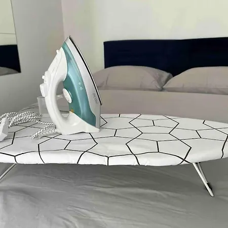 T2 Cosy Et Lumineux Au Coeur De Paris12 Lägenhet