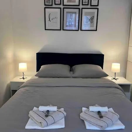 T2 Cosy Et Lumineux Au Coeur De Paris12 Lägenhet Paris