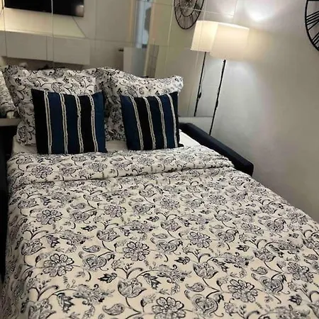 T2 Cosy Et Lumineux Au Coeur De Paris12 Lägenhet *