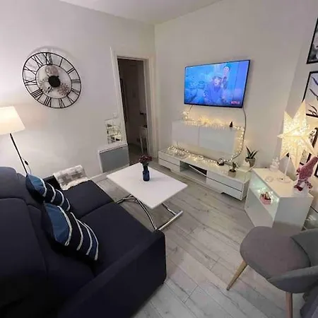 Apartment T2 Cosy Et Lumineux Au Coeur De Paris12 Paris